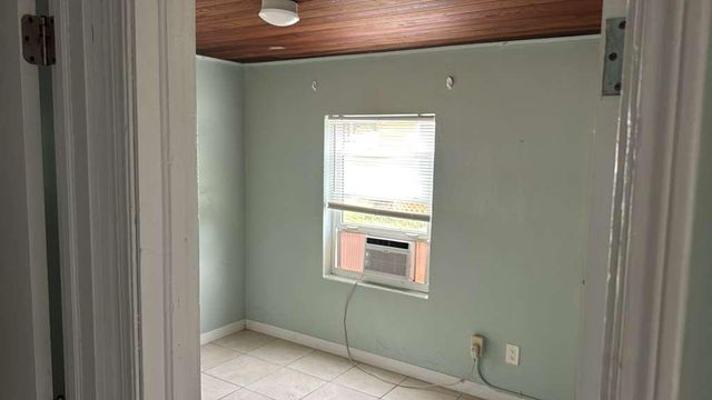 2206 Delaware Avenue, Fort Pierce, FL 34950