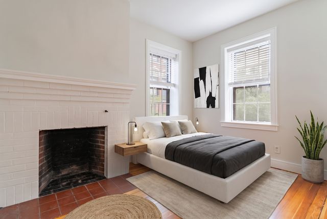 9 Revere St 5, Boston, MA 02114