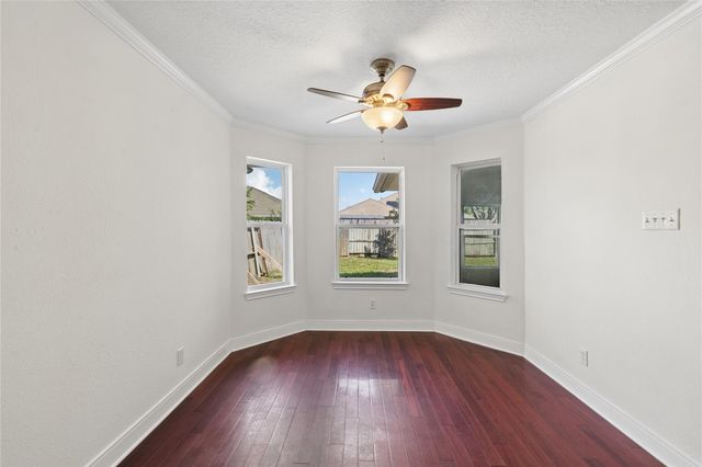 11 Clara Barton Lane, Galveston, TX 77551
