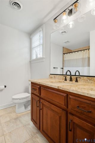 9816 Brooks Hall Pl, Henrico, VA 23238