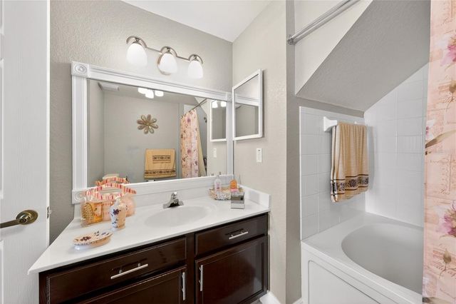 2605 GALA RD S. 107, Kissimmee, FL 34746