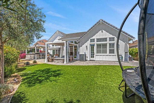 17045 Hill Road, Morgan Hill, CA 95037