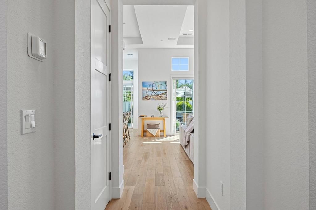 Image 11 of property listing at 17045 Hill Road, Morgan Hill, CA 95037