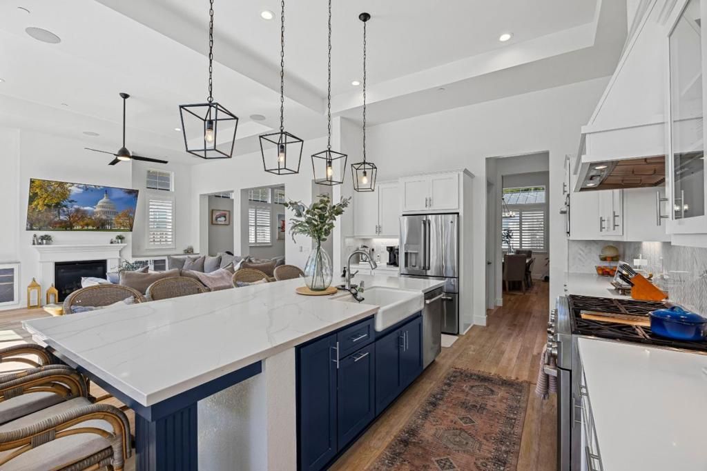 Image 20 of property listing at 17045 Hill Road, Morgan Hill, CA 95037