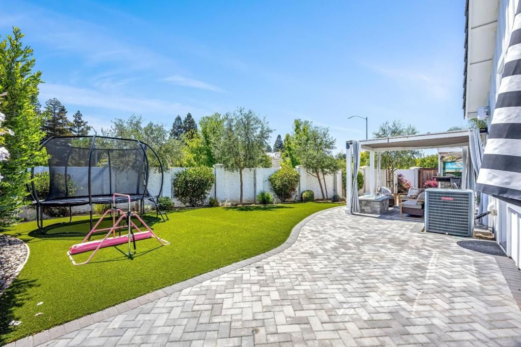 Image 42 of property listing at 17045 Hill Road, Morgan Hill, CA 95037