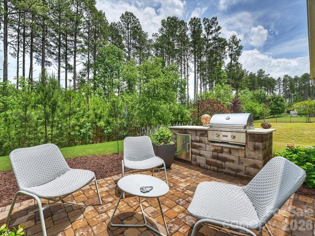 821 Botticelli Court, Mount Holly, NC 28120