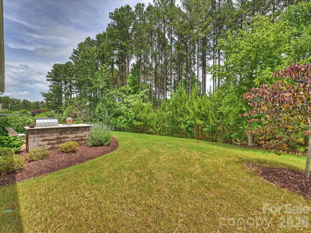 821 Botticelli Court, Mount Holly, NC 28120