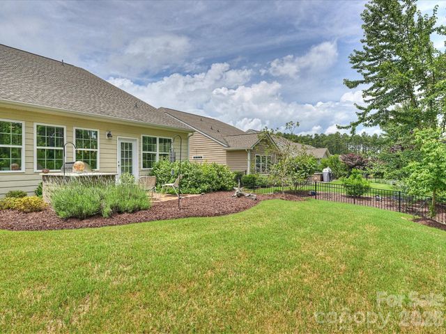 821 Botticelli Court, Mount Holly, NC 28120