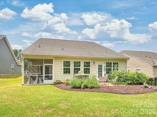 821 Botticelli Court, Mount Holly, NC 28120
