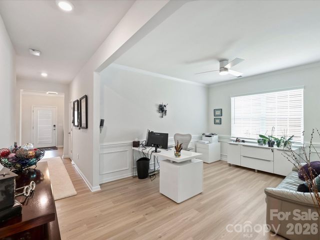 821 Botticelli Court, Mount Holly, NC 28120