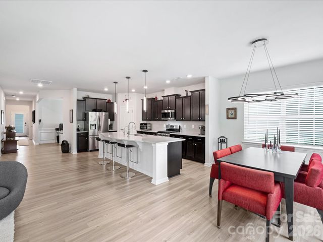 821 Botticelli Court, Mount Holly, NC 28120