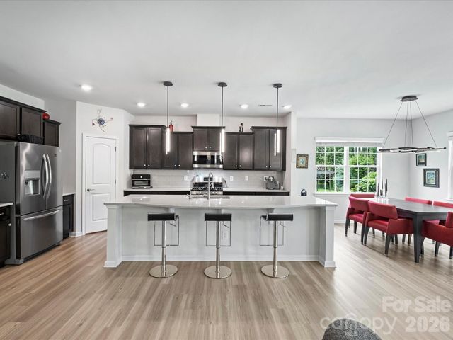 821 Botticelli Court, Mount Holly, NC 28120