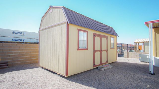 29819 Copper Mountain Dr, Wellton, AZ 85356