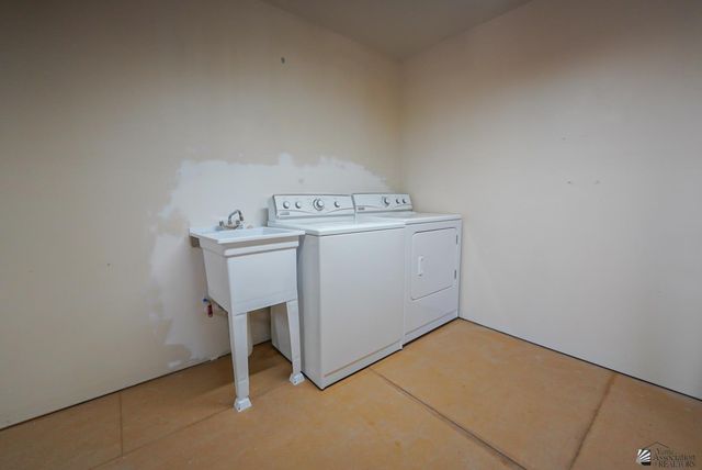 29819 Copper Mountain Dr, Wellton, AZ 85356