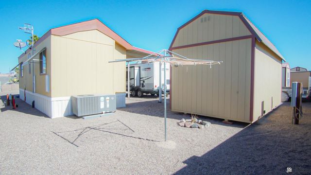 29819 Copper Mountain Dr, Wellton, AZ 85356