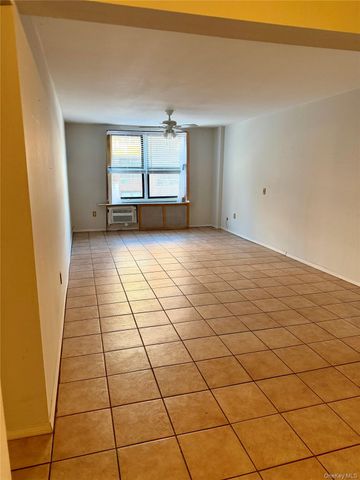 50 Barker Street 432, Mount Kisco, NY 10549