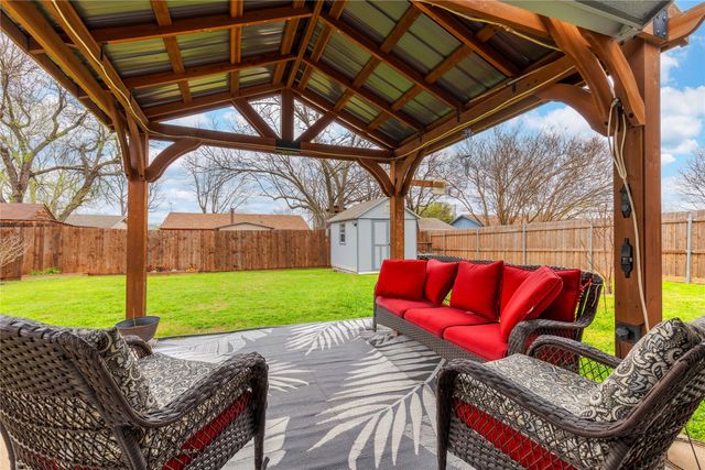 1028 Sunset Drive, Garland, TX 75040