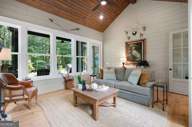 87 Whisper Place, Marble Hill, GA 30148