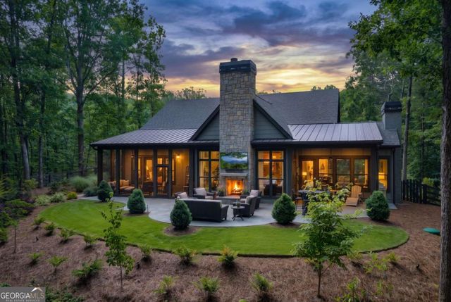 87 Whisper Place, Marble Hill, GA 30148