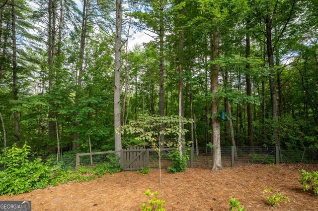 87 Whisper Place, Marble Hill, GA 30148
