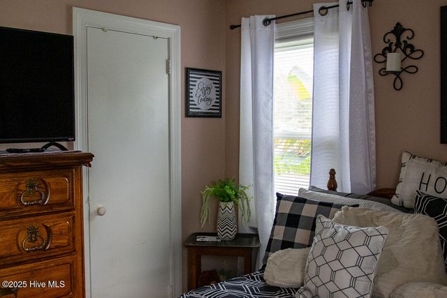 5122 Sharon Acres Road, Elm City, NC 27822