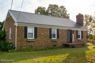 5122 Sharon Acres Road, Elm City, NC 27822