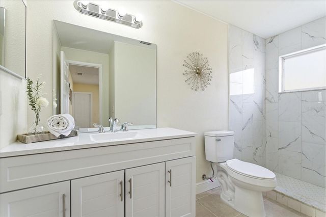 7211 BLAIR DRIVE, Orlando, FL 32818