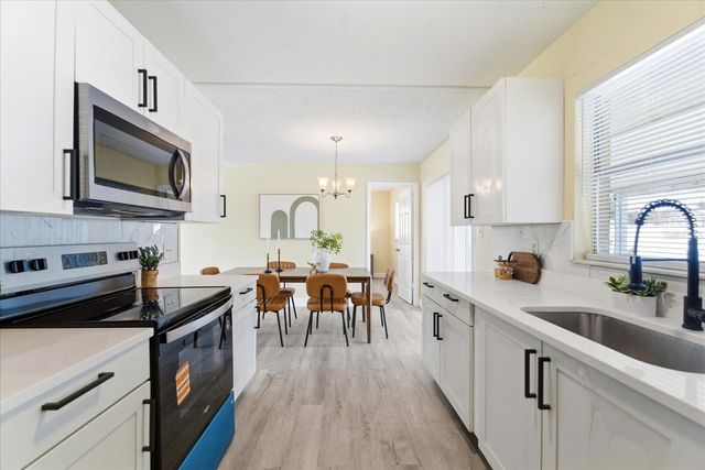 7211 BLAIR DRIVE, Orlando, FL 32818