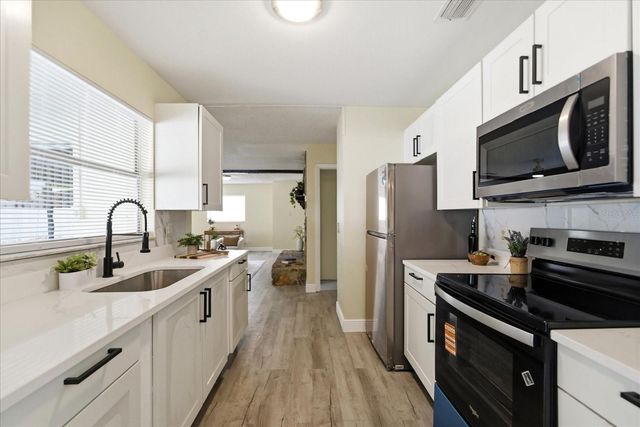 7211 BLAIR DRIVE, Orlando, FL 32818