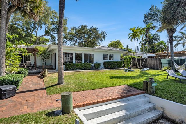 1995 Ixora Road, North Miami, FL 33181