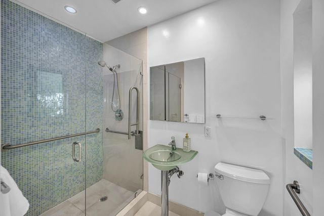 1995 Ixora Road, North Miami, FL 33181