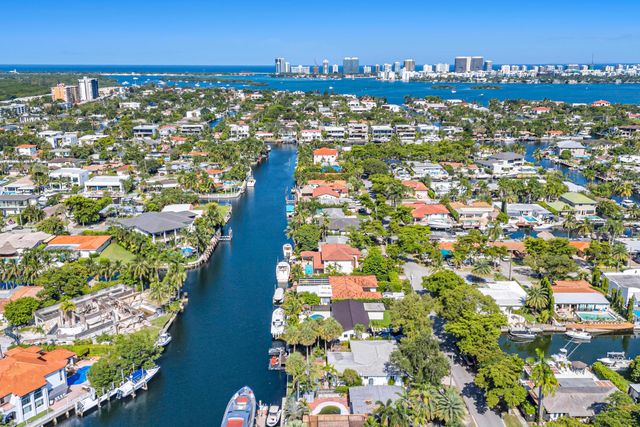 1995 Ixora Road, North Miami, FL 33181