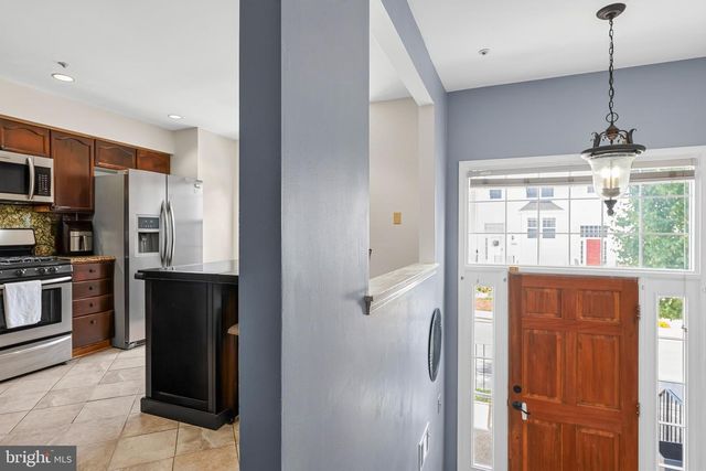 7128 COLLINSWORTH PL, Frederick, MD 21703