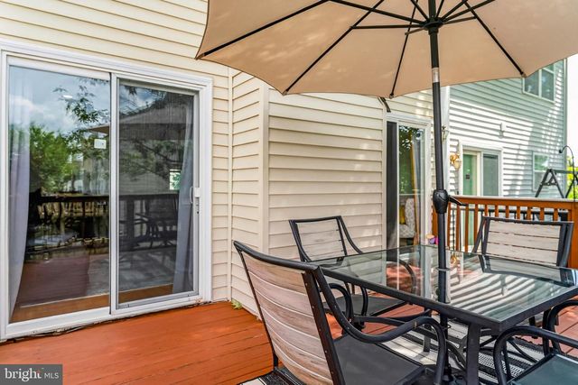 7128 COLLINSWORTH PL, Frederick, MD 21703