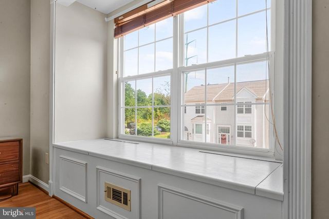 7128 COLLINSWORTH PL, Frederick, MD 21703