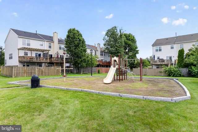 7128 COLLINSWORTH PL, Frederick, MD 21703