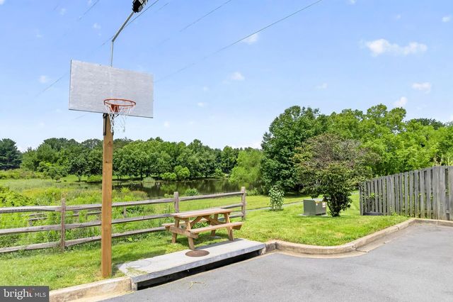 7128 COLLINSWORTH PL, Frederick, MD 21703