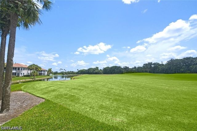 4780 Shinnecock Hills CT 101, Naples, FL 34112