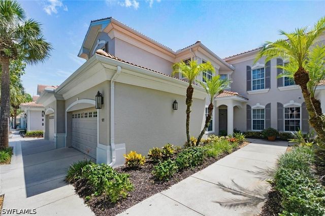4780 Shinnecock Hills CT 101, Naples, FL 34112