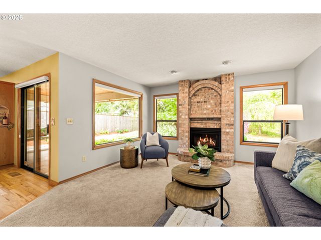 3011 Ne 156TH Ave, Portland, OR 97230