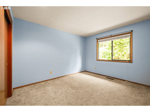 3011 Ne 156TH Ave, Portland, OR 97230