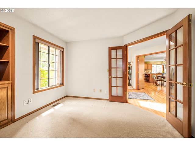 3011 Ne 156TH Ave, Portland, OR 97230