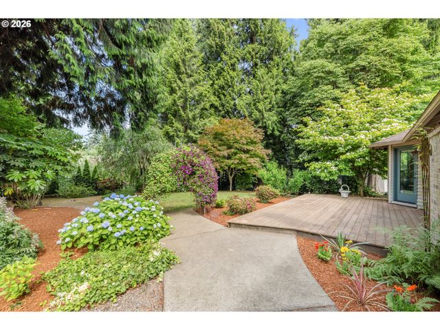 3011 Ne 156TH Ave, Portland, OR 97230