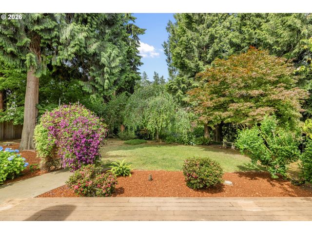 3011 Ne 156TH Ave, Portland, OR 97230