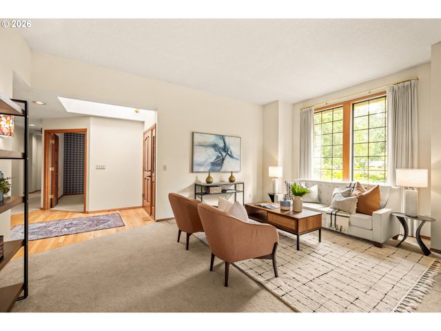 3011 Ne 156TH Ave, Portland, OR 97230
