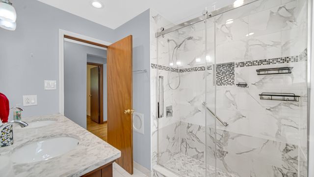 923 E 158th Street, Dolton, IL 60419