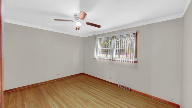 923 E 158th Street, Dolton, IL 60419