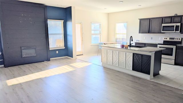 1203 Onyx Lane, Princeton, TX 75407