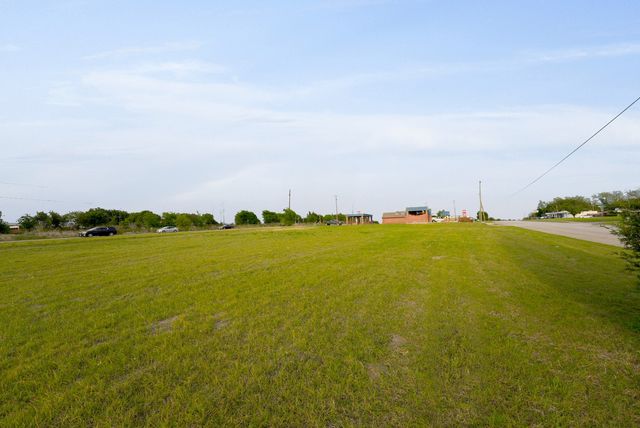 1607 E Scyene Road, Mesquite, TX 75149