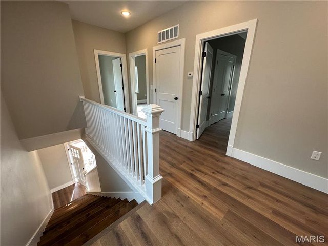 3229 Portis Avenue, St Louis, MO 63116